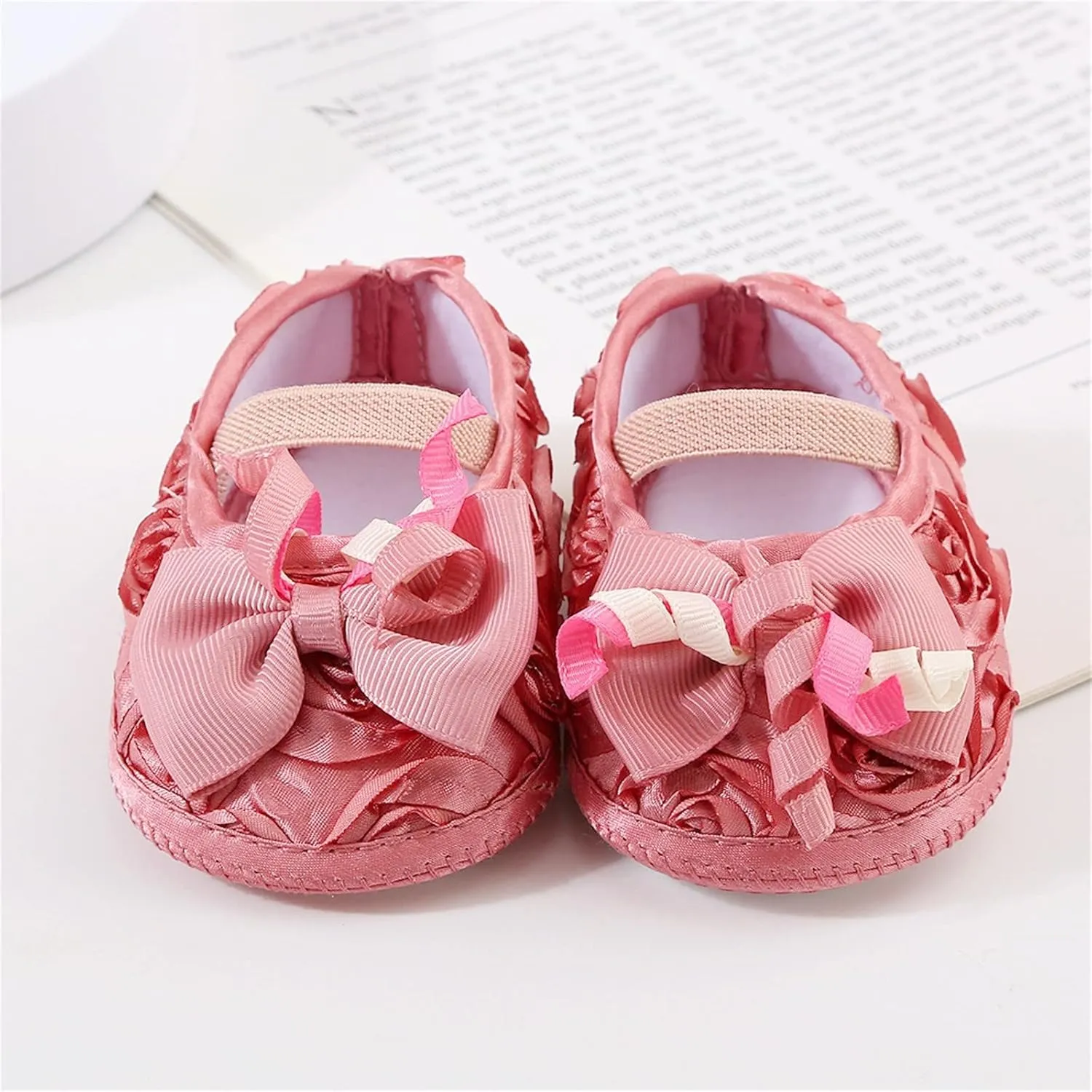 Baby Shoes Fashion Soft Sole Infant Shoes Pearl Dress Flower Princess Shoes Infant Shoes Little Boys Slip on