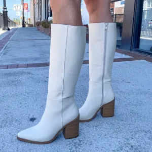 Vapor Pointed Toe Off White Boot